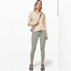 Lululemon Street to Shore Hoodie
Heathered Muslin 2019